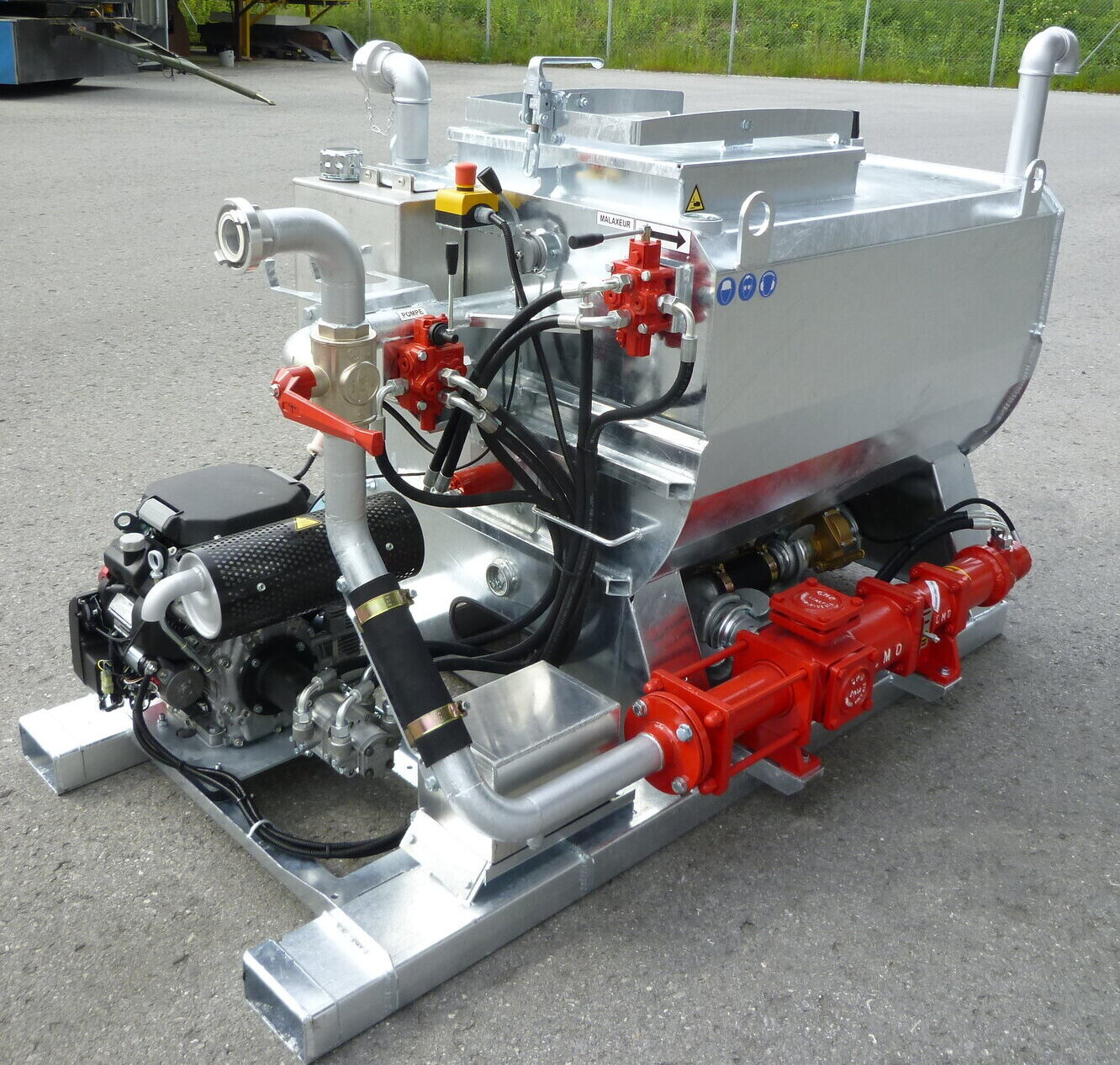 HR 600 